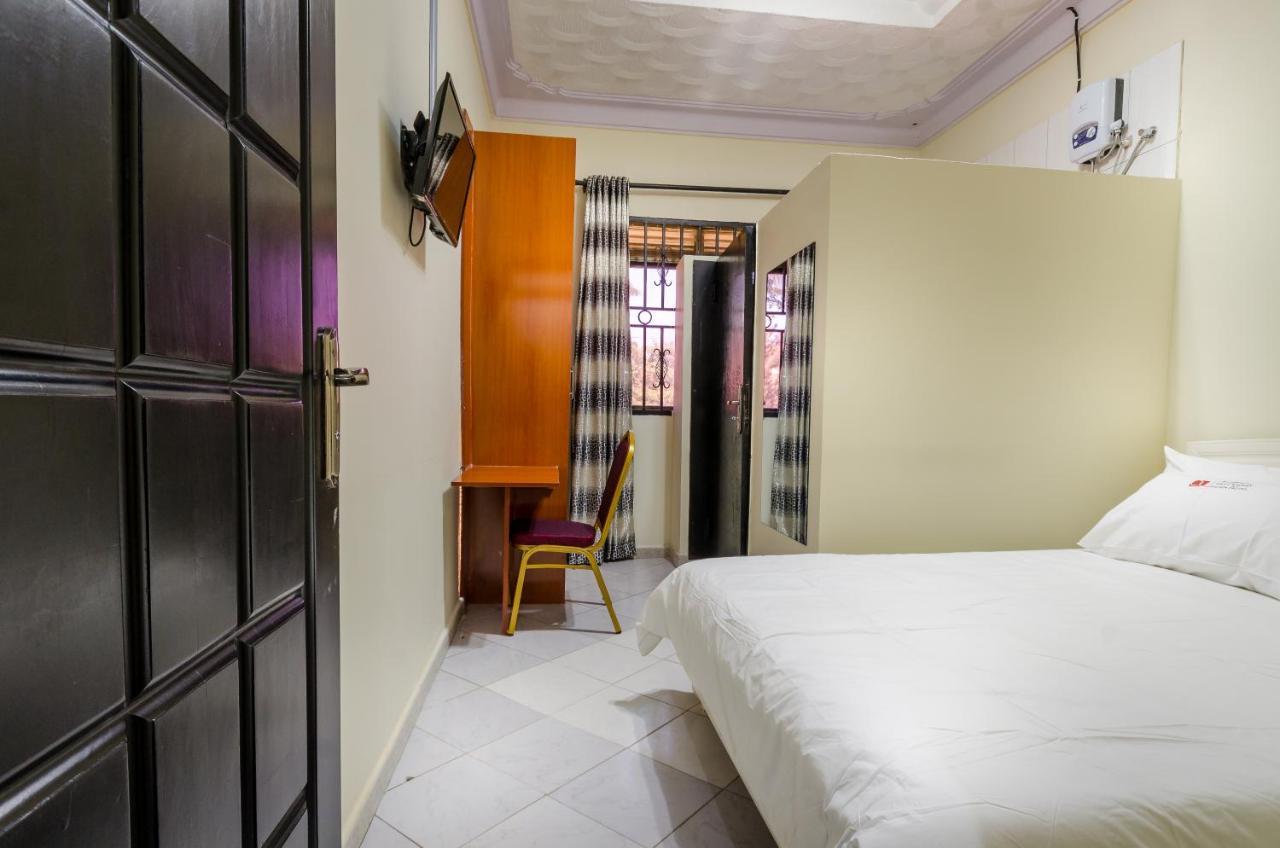 كامبالا Las Vegas Garden Hotel المظهر الخارجي الصورة